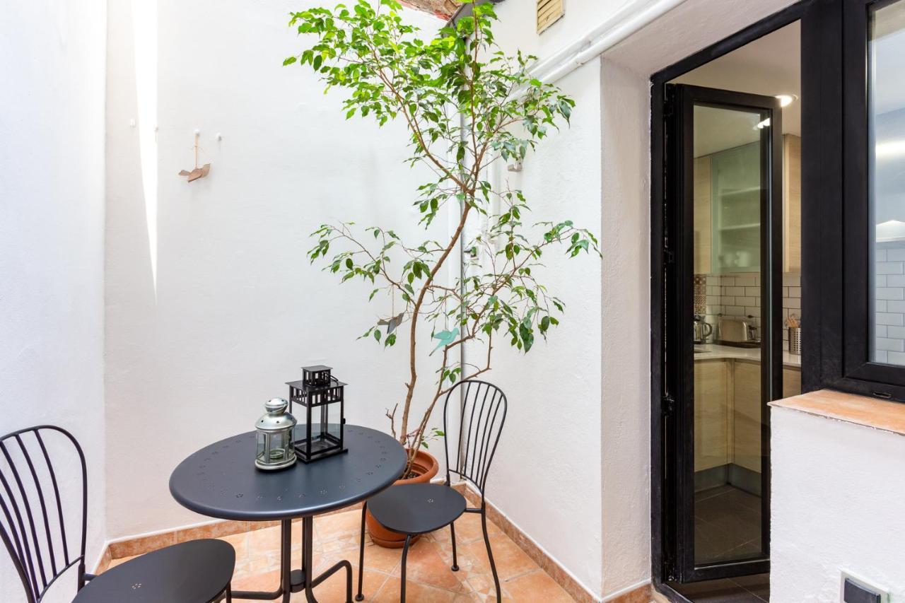 Stay U-Nique Apartments Travessera II บาร์เซโลนา ภายนอก รูปภาพ